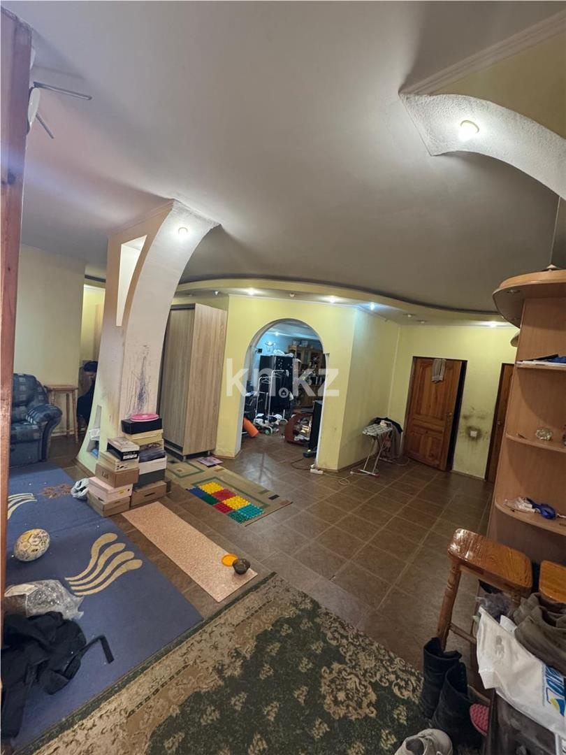 Продажа 3-комнатного дома, 165 м² - Продажа домов, коттеджей в Темиртау - страница 2 фото 9 из 17