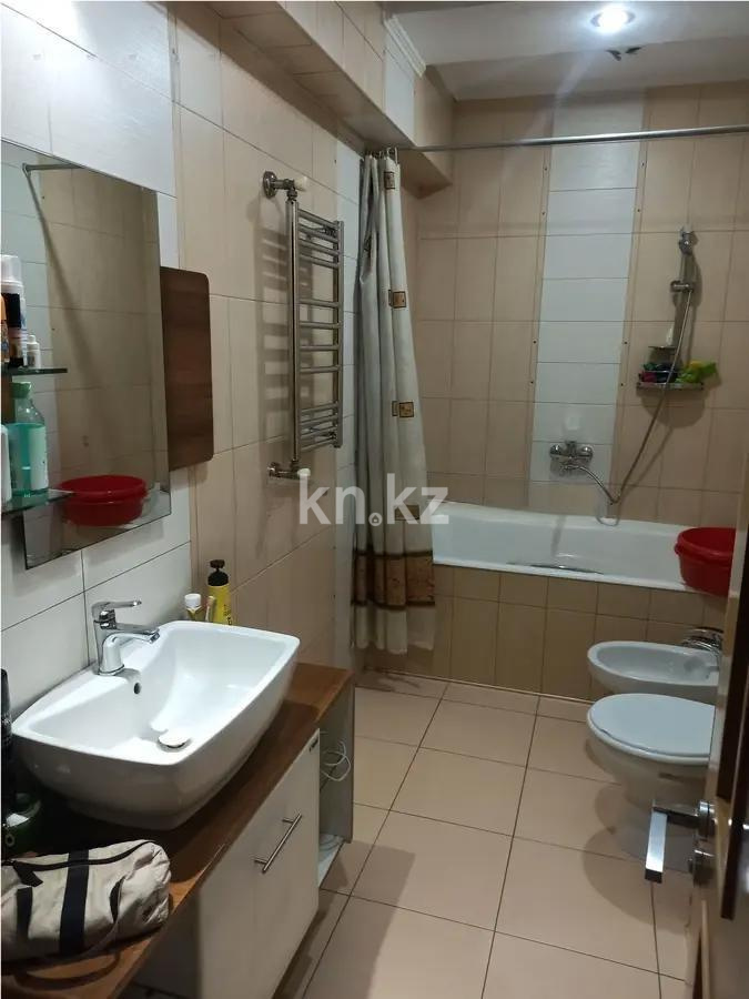 Продажа 2-комнатной квартиры, 75.6 м², ул. Мустай Карима, дом  12/16 в Алматы - фото 3