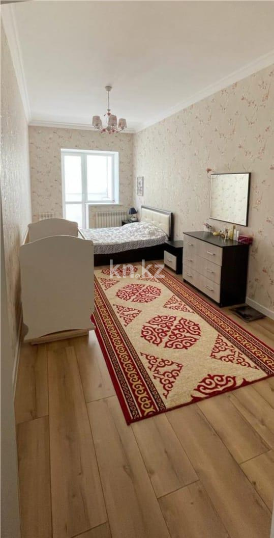 Продажа 2-комнатной квартиры, 100 м², ул. Нажимеденова в Астане - фото 3