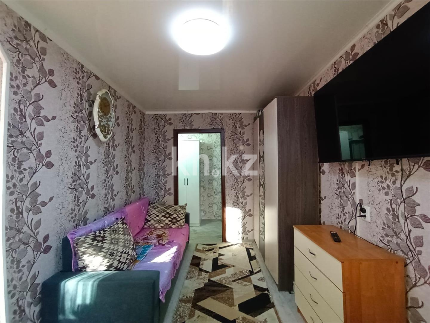 Продажа 3-комнатной квартиры, 51 м², 21 мкр., дом  9 в Караганде - фото 7