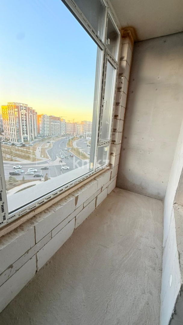 Продажа 4-комнатной квартиры, 95 м², пр. Туран, дом  39/3 - район Хан Шатра в Астане - фото 22