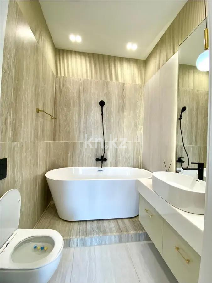 Продажа 3-комнатной квартиры, 102 м², ул. Майкайын, дом  14 в Астане - фото 5