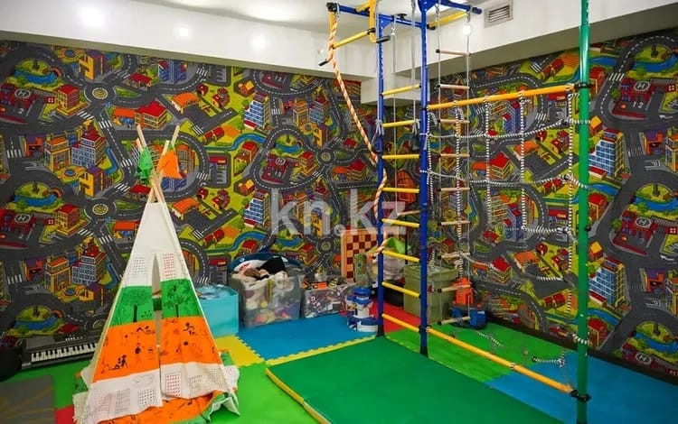 Аренда 8-комнатного дома, 540 м² - Аренда домов в Алматы фото 21 из 24