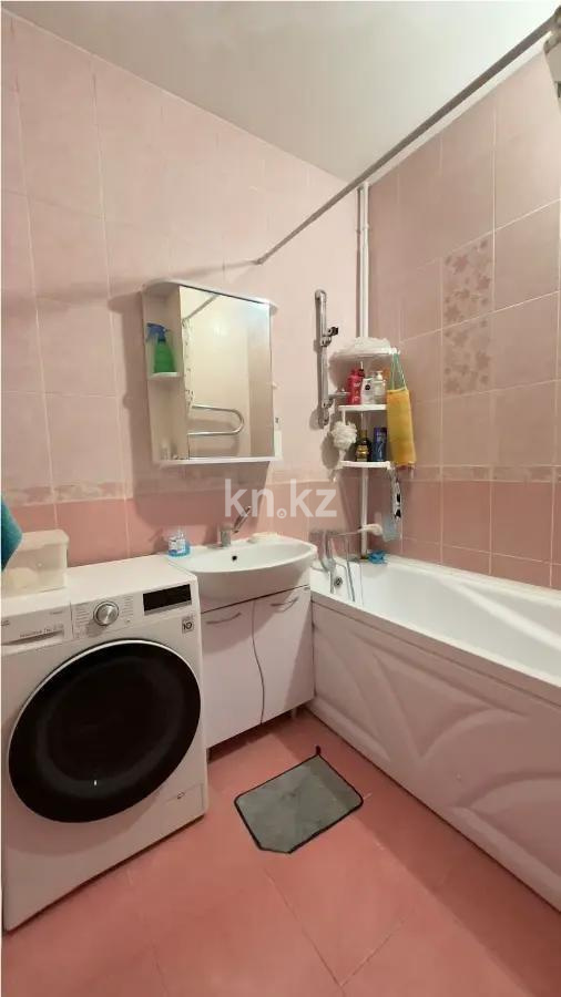 Продажа 2-комнатной квартиры, 61 м², мкр-н Жетысу-2, дом  62 в Алматы - фото 5