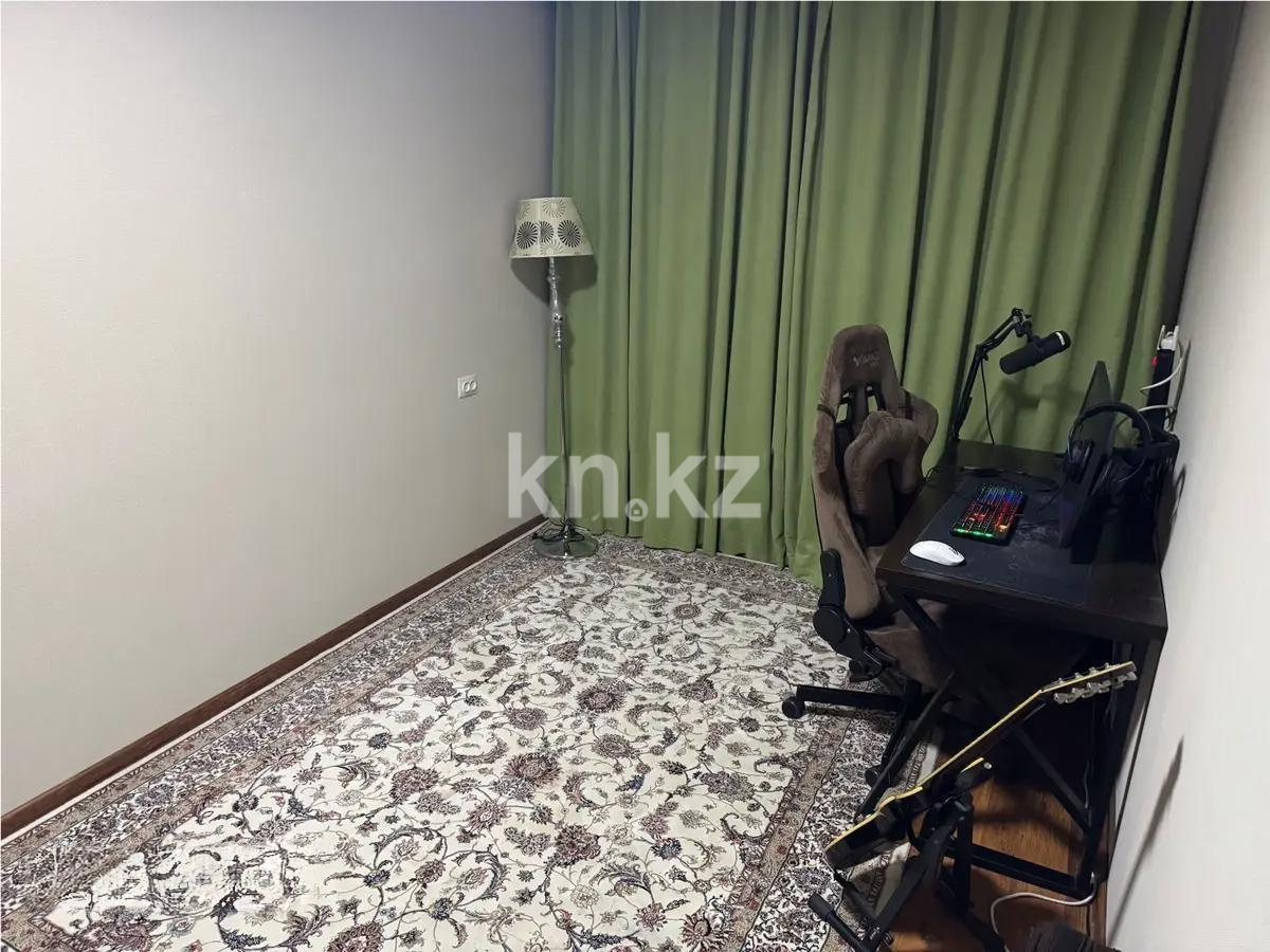 Продажа 3-комнатной квартиры, 60 м², ул. Катаева, дом  96 в Алматы - фото 3