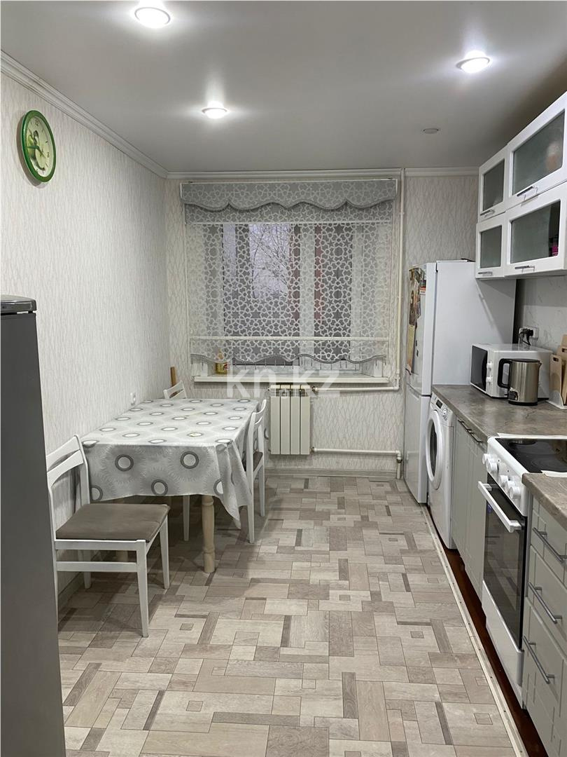 Продажа 4-комнатной квартиры, 73 м², мкр. Мамраева (Восток-5) - Продажа  четырехкомнатных квартир в Караганде фото 9 из 21