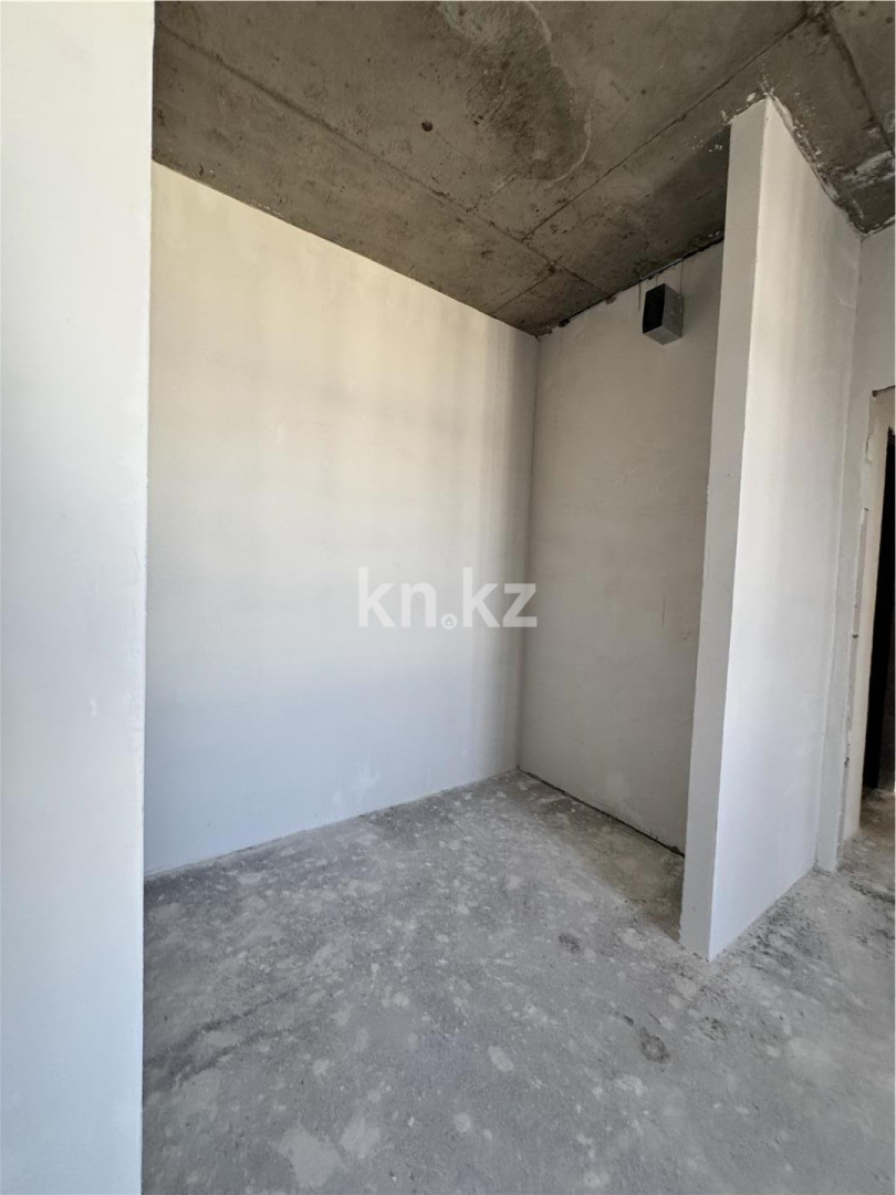 Продажа 2-комнатной квартиры, 63 м², пр. Республики, дом  23/2 - Аренда офисных и торговых помещений в Атырау фото 11 из 19