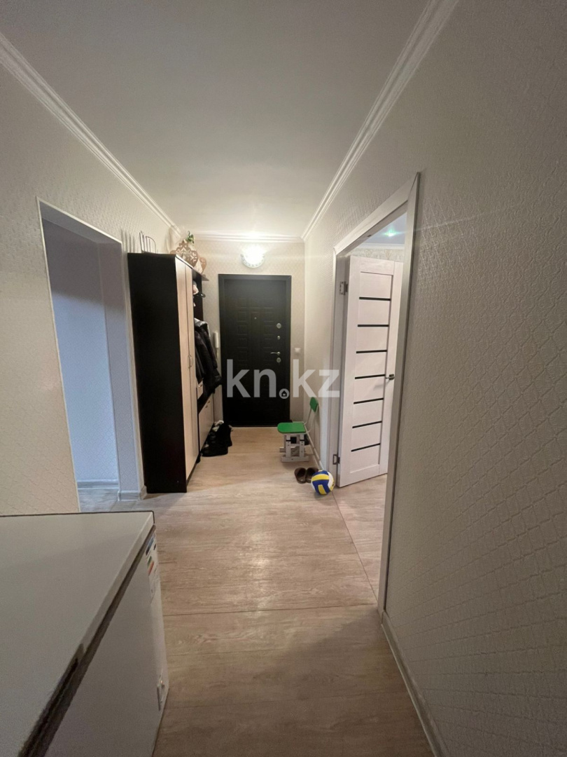 Продажа 4-комнатной квартиры, 84.6 м², мкр-н Голубые Пруды, дом  11 в Караганде - фото 3