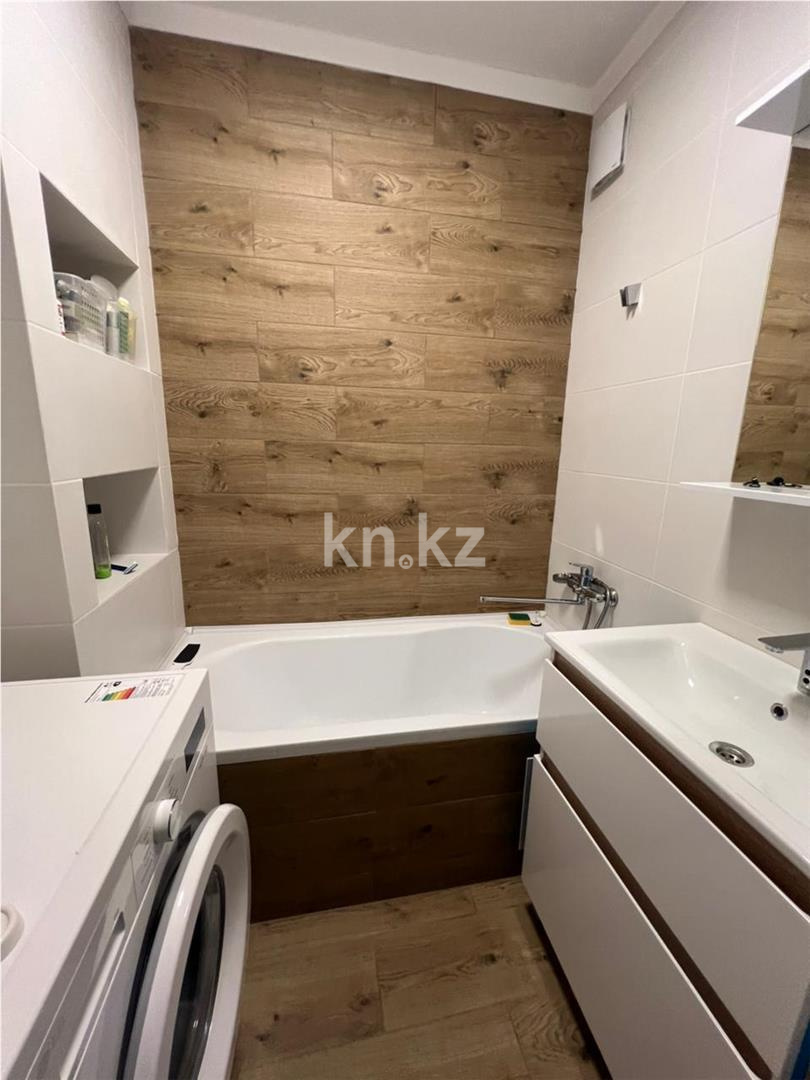 Продажа 2-комнатной квартиры, 49 м², мкр-н Орбита-1 в Караганде - фото 7