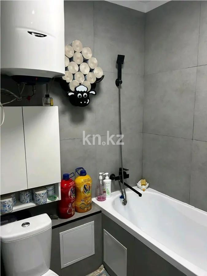 Продажа 3-комнатной квартиры, 58 м², пр. Н. Абдирова, дом  46/3 в Караганде - фото 4