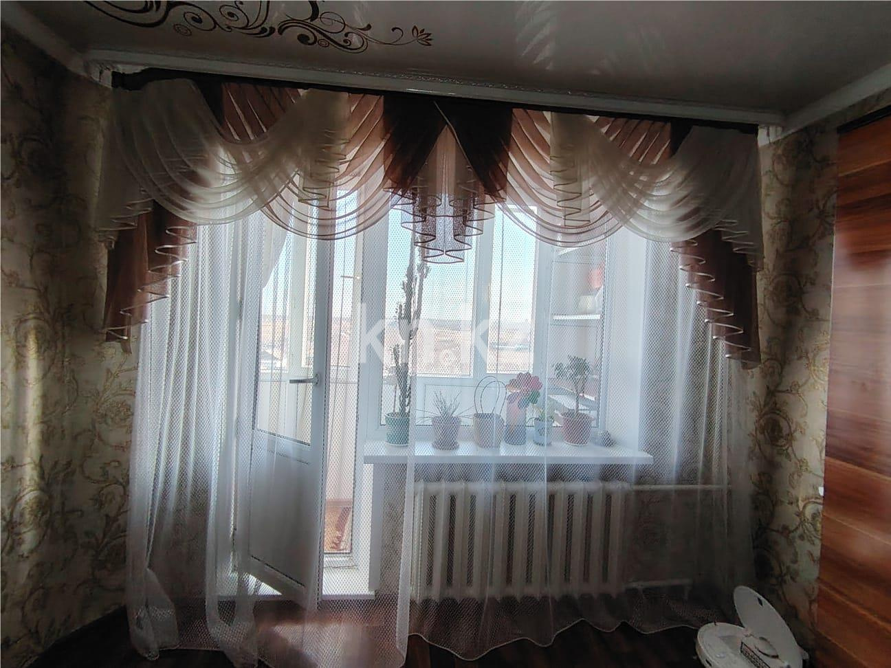 Продажа 3-комнатной квартиры, 62 м², мкр-н 22 - Продажа квартир в Караганде фото 6 из 26