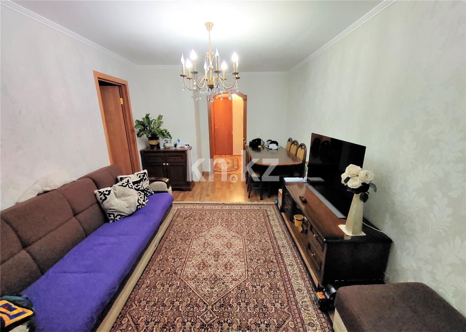 Продажа 3-комнатной квартиры, 52 м², ул. Комиссарова, дом  32а - Продажа  трехкомнатных квартир в Караганде фото 1 из 15