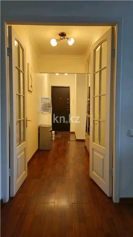 Продажа 3-комнатной квартиры, 59 м², ул. Каирбекова, дом  21 в Алматы - фото 5