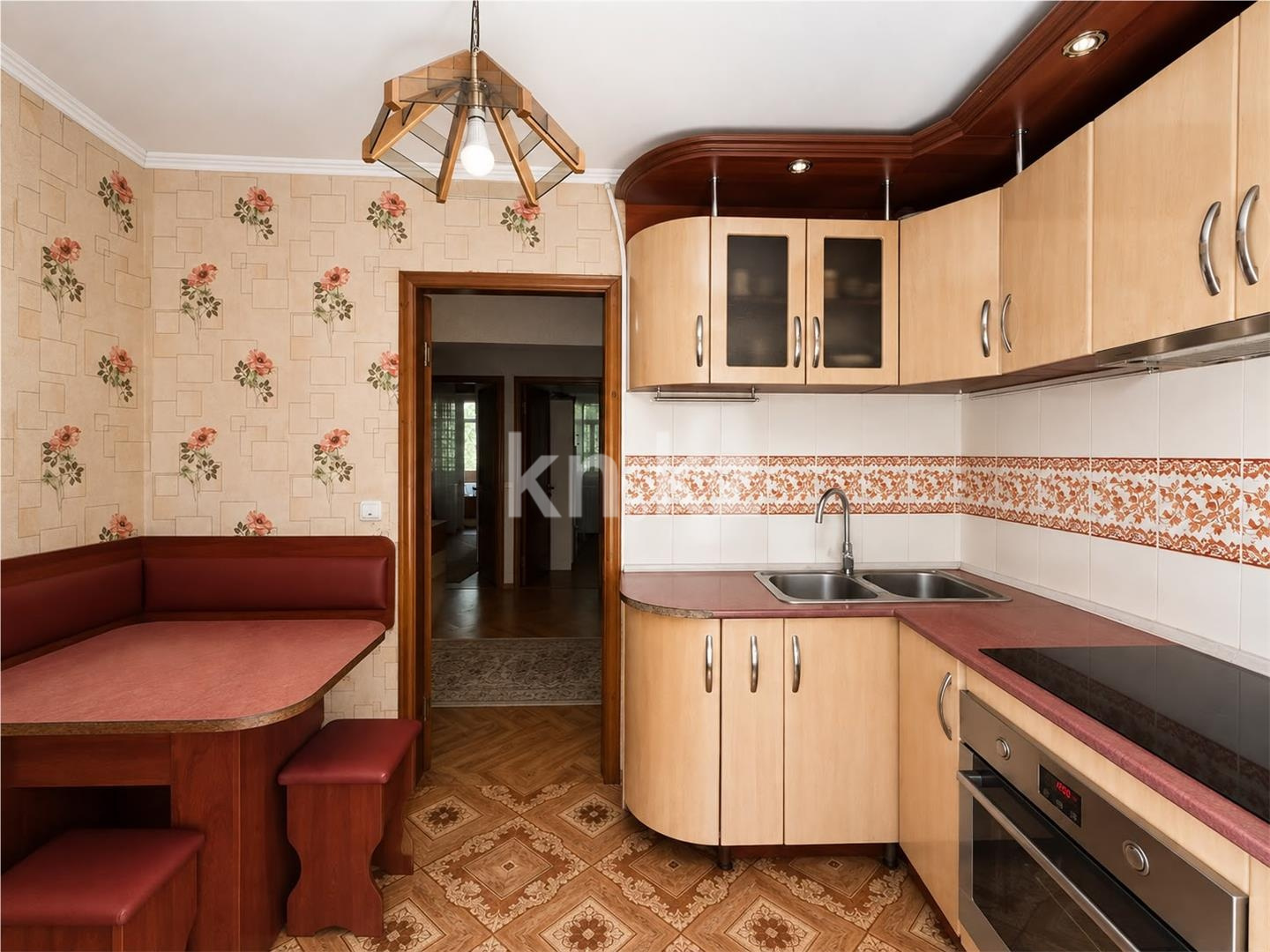 Продажа 4-комнатной квартиры, 99 м² - Продажа четырехкомнатных квартир в кирпичном доме в Казахстане - страница 3 фото 12 из 24