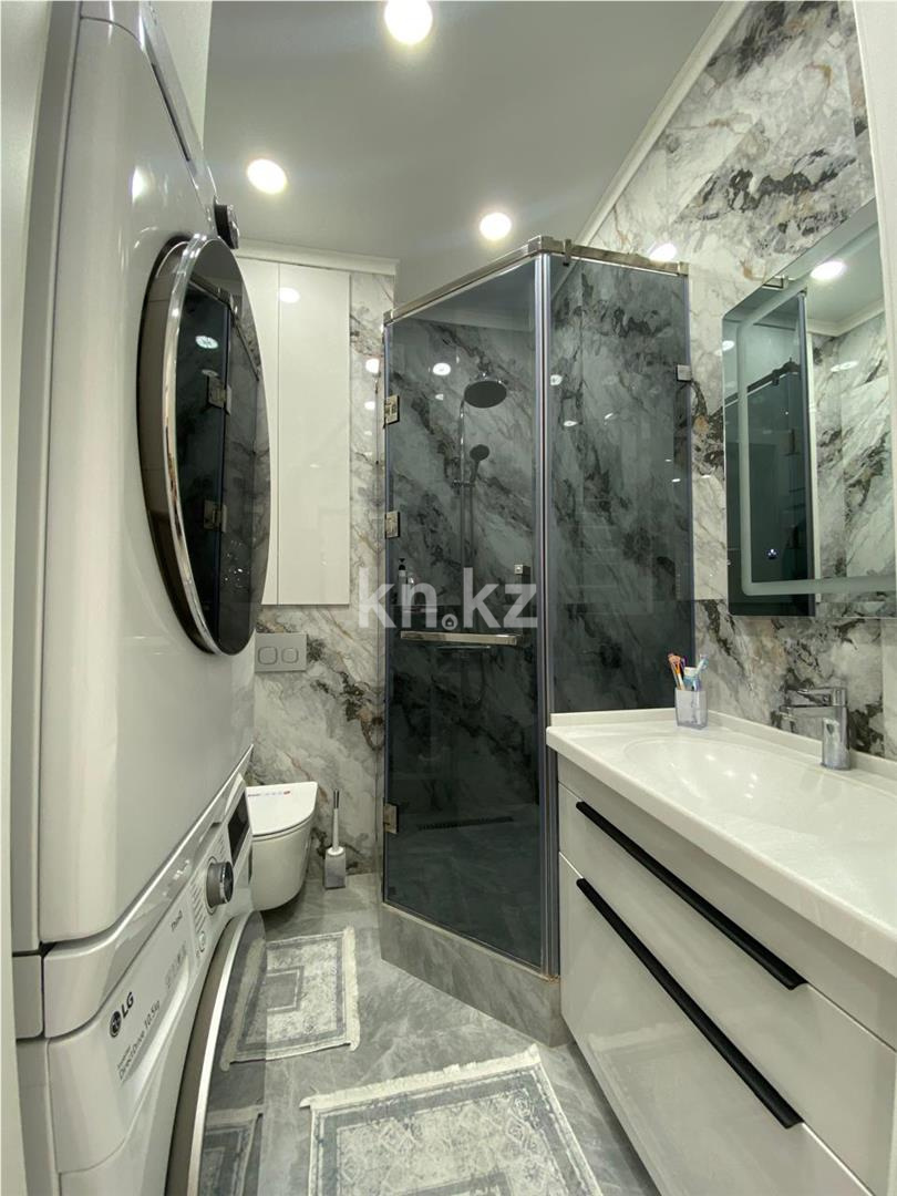 Продажа 3-комнатной квартиры, 107 м², ул. Муканова - Продажа  трехкомнатных квартир в Караганде фото 12 из 18