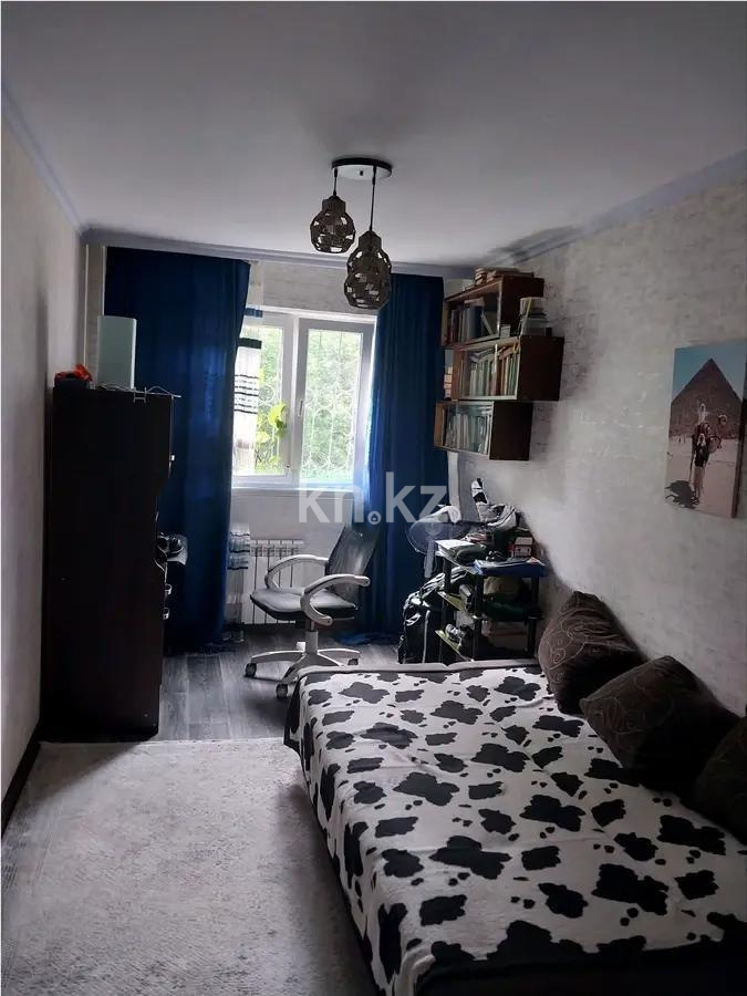 Продажа 3-комнатной квартиры, 62 м², мкр-н 9, дом  47 в Алматы - фото 2