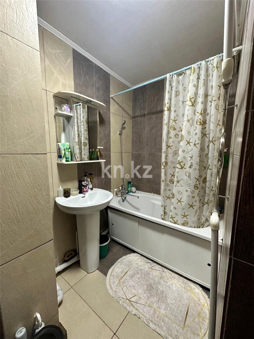 Продажа 3-комнатной квартиры, 74 м², ул. Таттимбета в Караганде - фото 7