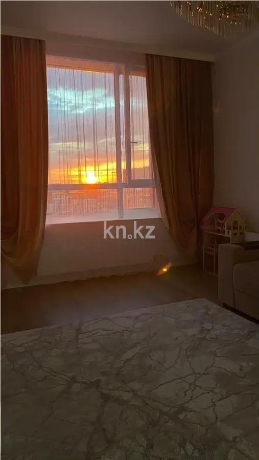 Продажа 2-комнатной квартиры, 65 м² в Астане