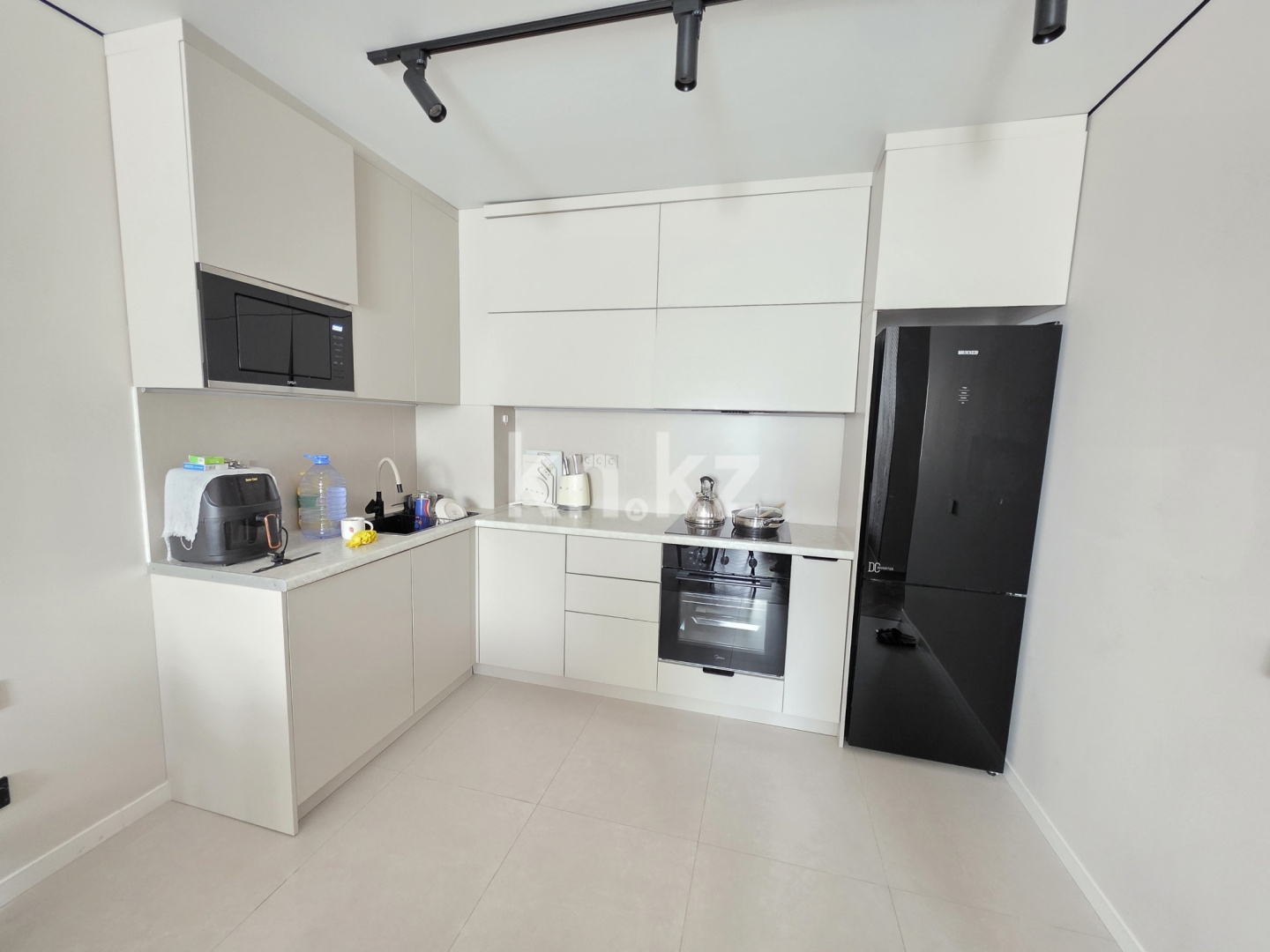 Продажа 2-комнатной квартиры, 56 м² в Алматы - фото 7