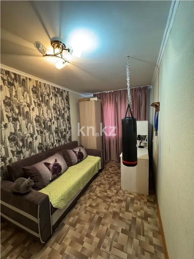 Продажа 2-комнатной квартиры, 44 м², мкр-н Восток-1, дом  14 в Караганде - фото 3