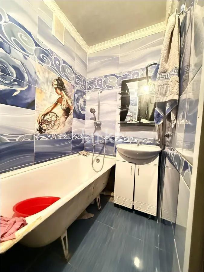 Продажа 3-комнатной квартиры, 65 м², ул. Туркебаева, дом  38 в Алматы - фото 5