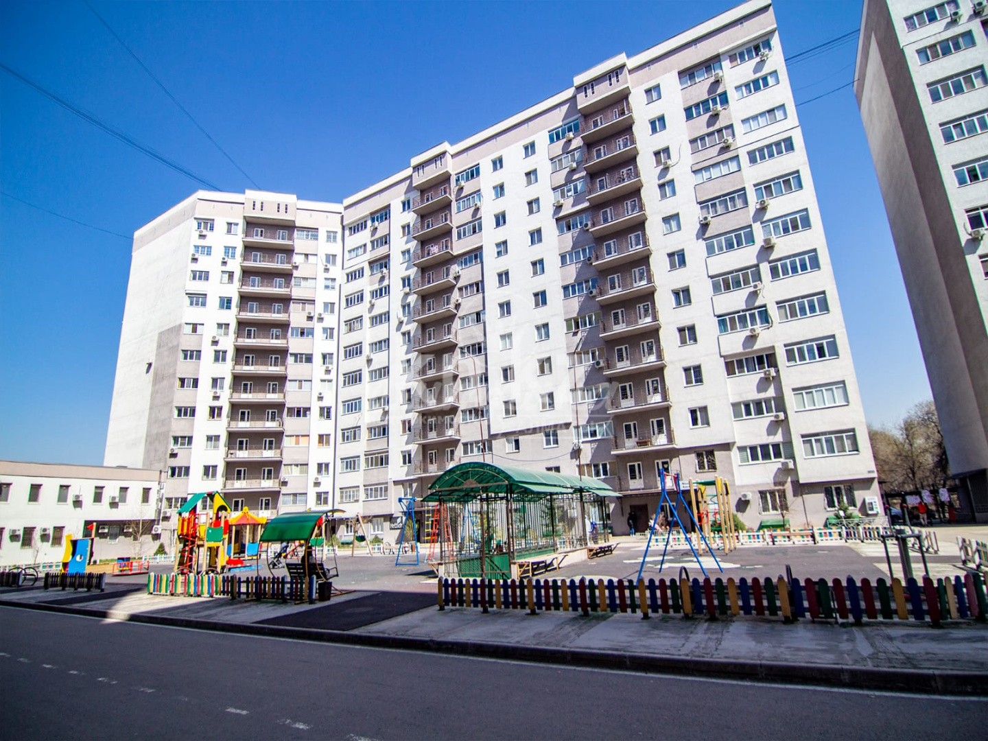 Продажа 2-комнатной квартиры, 80 м², ул. Рыскулбекова, дом  28/9 в Алматы - фото 10