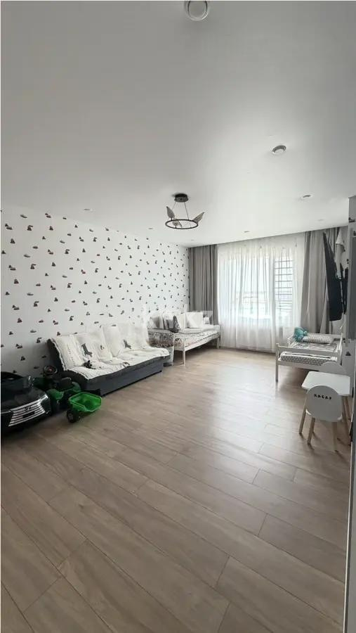Продажа 3-комнатной квартиры, 89 м² - Продажа квартир в Казахстане - страница 8 фото 1 из 5