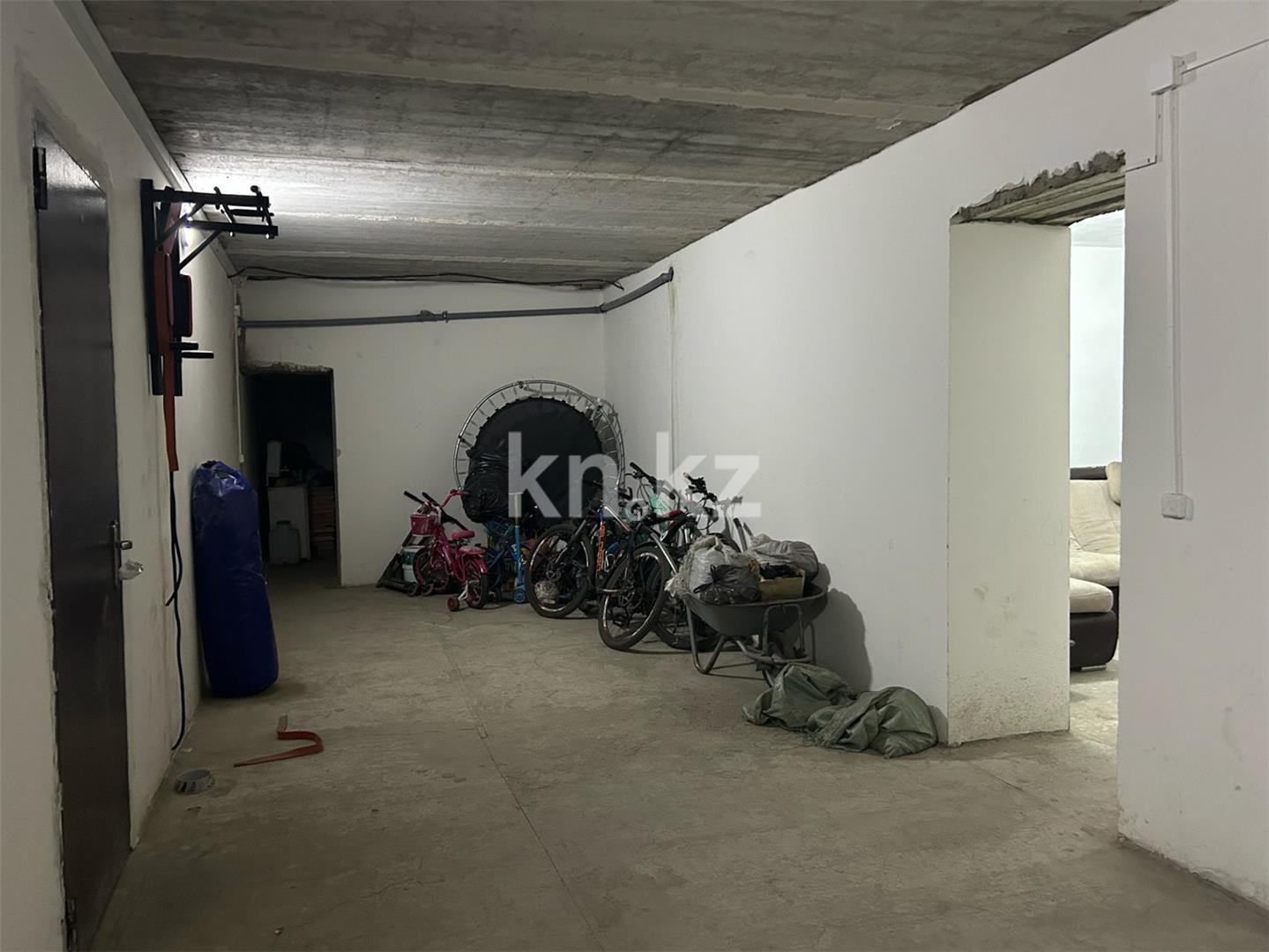 Продажа 7-комнатного дома, 355 м², ул. Жандарбековой - Продажа домов, коттеджей в Казахстане фото 20 из 22