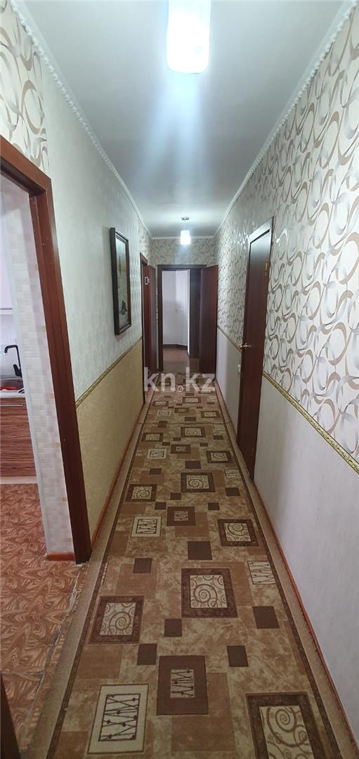 Продажа 3-комнатной квартиры, 74 м², ул. Дружбы в Караганде - фото 3