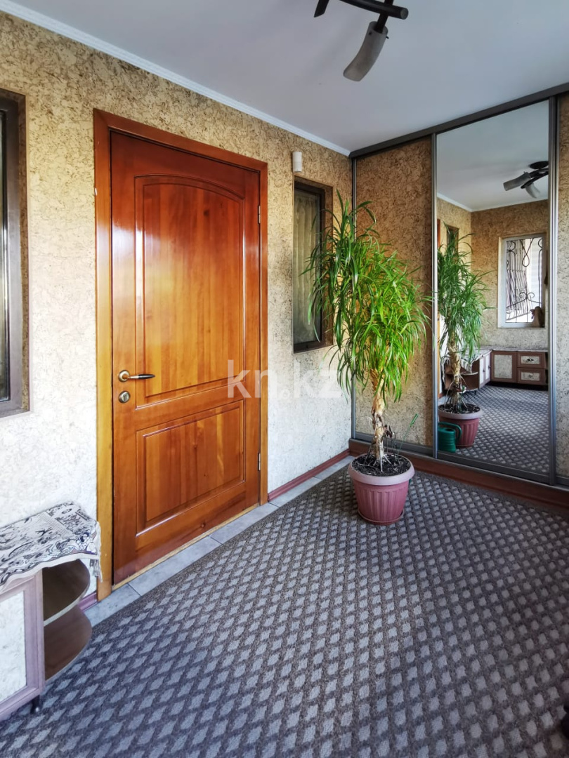 Продажа 5-комнатного дома, 205 м², ул. Сокольского в Алматы - фото 36