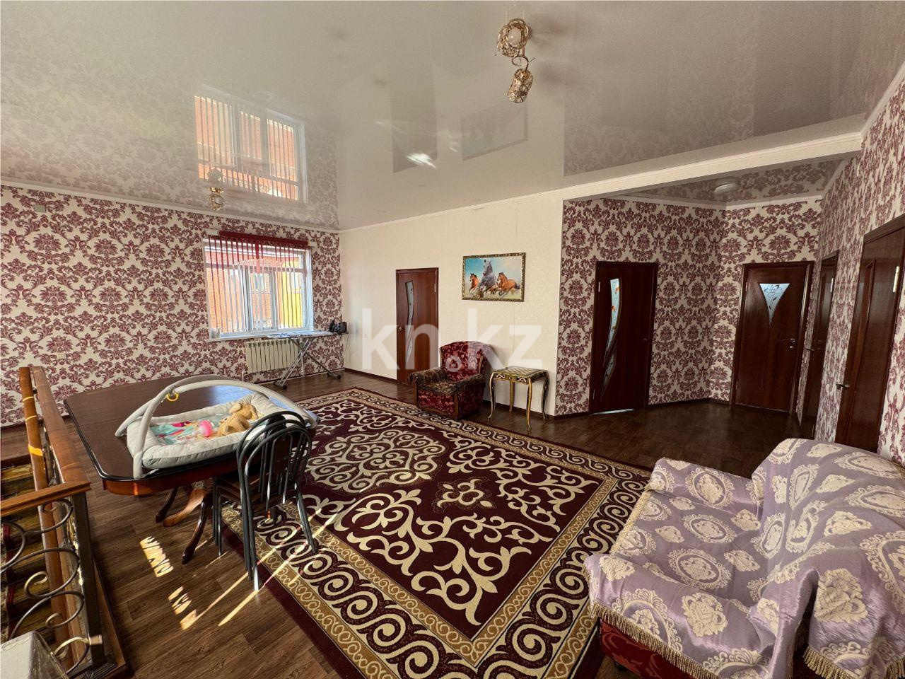 Продажа 7-комнатного дома, 220 м², ул. Менделеева, дом  39 - Продажа домов, коттеджей в Караганде фото 10 из 28