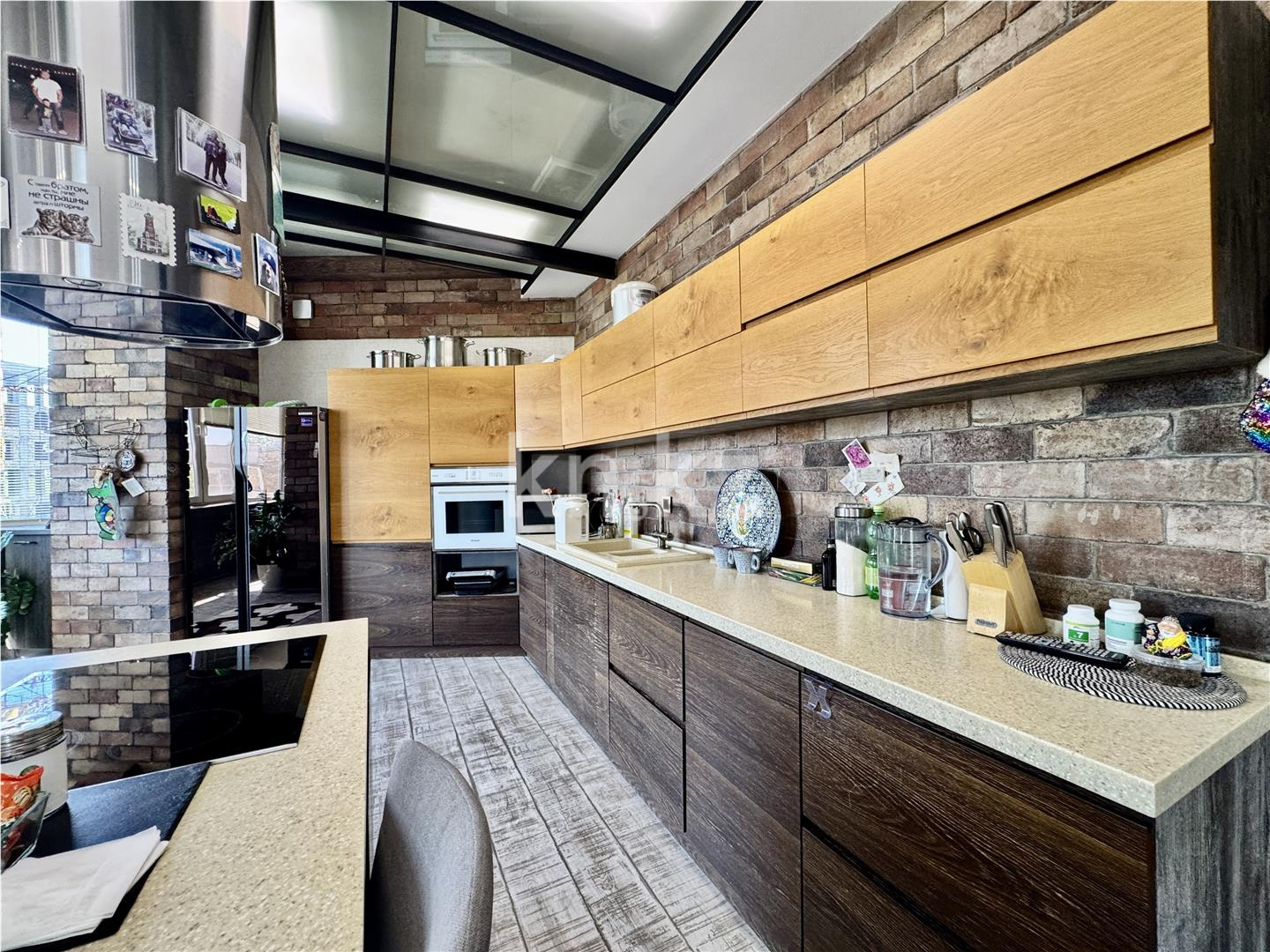 Продажа 3-комнатной квартиры, 160 м², ул. Аманжолова, дом  41 - Продажа  трехкомнатных квартир в Караганде с фото фото 14 из 52