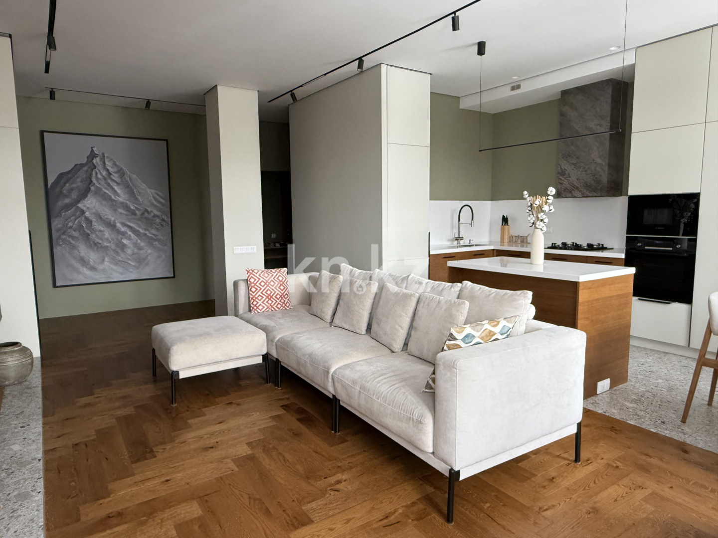 Аренда 3-комнатной квартиры, 103 м², ул. Талапты, дом  34/3к2 - Аренда  трехкомнатных квартир помесячно в Алматы без посредников фото 1 из 20