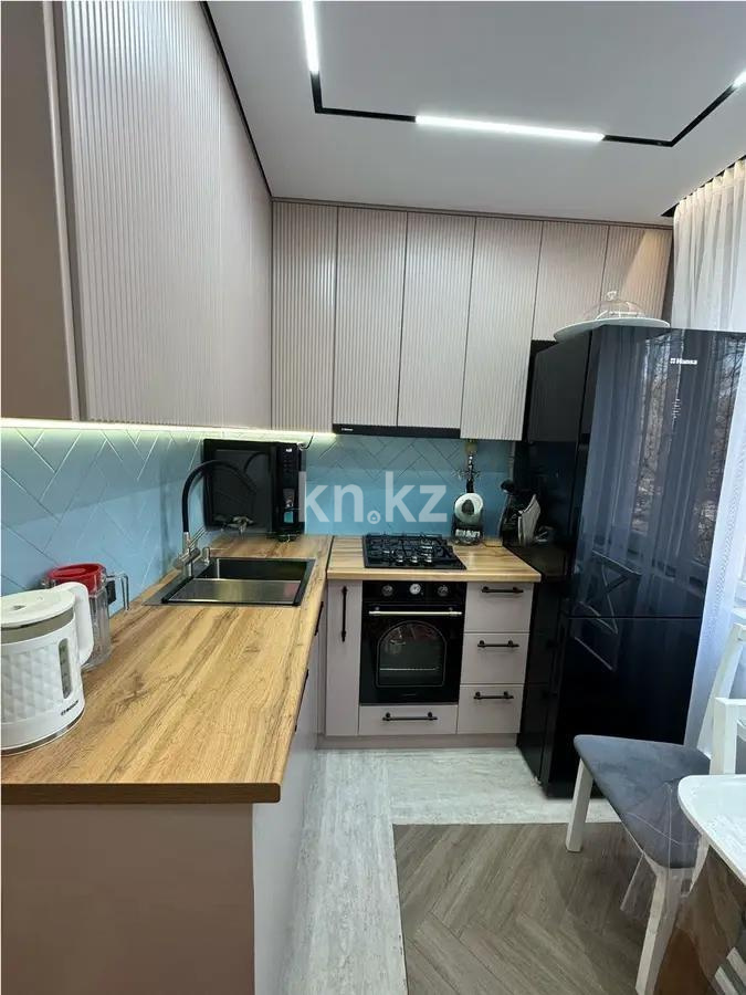 Продажа 2-комнатной квартиры, 45 м², мкр-н 7, дом  19 в Алматы - фото 3