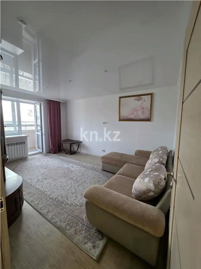 Продажа 4-комнатной квартиры, 75 м², ул. Алиханова, дом  37/3 - Продажа  четырехкомнатных квартир в Караганде фото 1 из 7