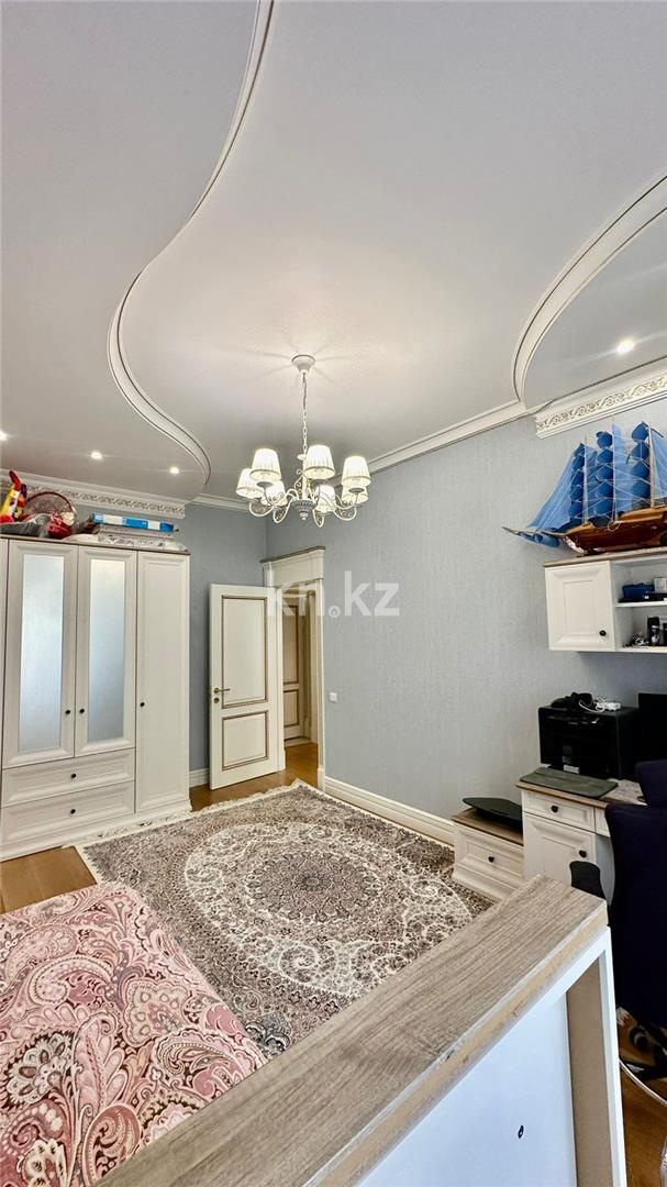 Продажа 4-комнатной квартиры, 159 м², пр. Кабанбай батыра в Астане - фото 6