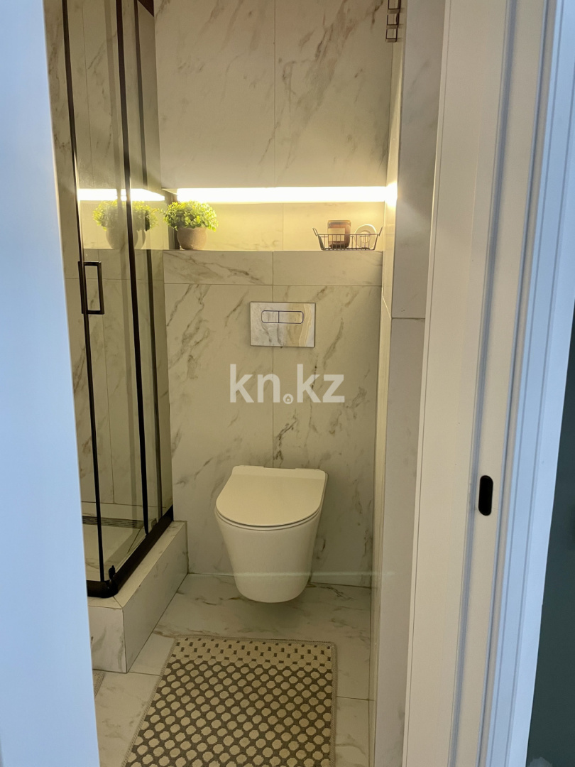 Аренда 2-комнатной квартиры посуточно, 27 м², пр. Абая, дом  109/11 - ул. Манаса - Аренда квартир посуточно в Алматы с фото фото 15 из 18