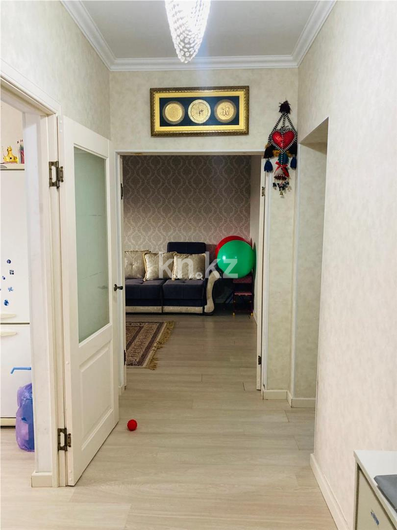 Продажа 5-комнатной квартиры, 179 м², мкр-н Голубые Пруды - Продажа  пятикомнатных квартир в Караганде фото 18 из 28