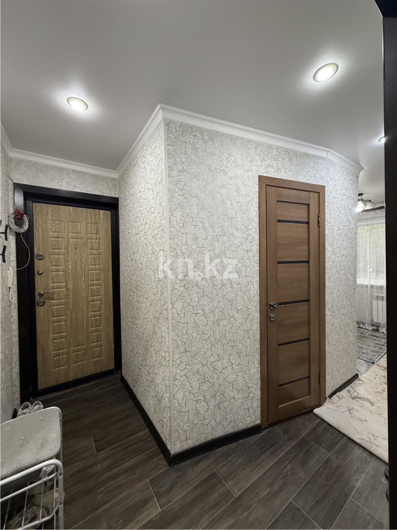 Продажа 2-комнатной квартиры, 42 м², пр. Республики, дом  36 - Продажа  двухкомнатных квартир в Караганде фото 10 из 10