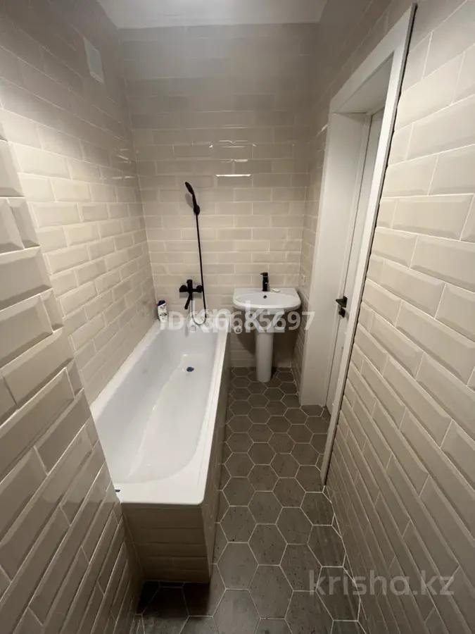 Продажа 2-комнатной квартиры, 50 м², пр. Назарбаева, дом  44 в Караганде - фото 3