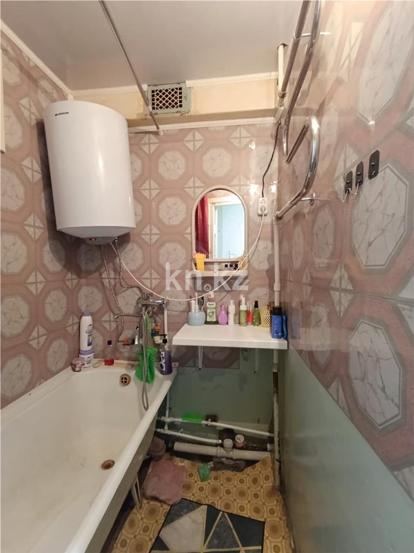 Продажа 2-комнатной квартиры, 52 м², мкр-н 11а, дом  23 - Продажа квартир в Караганде фото 6 из 7