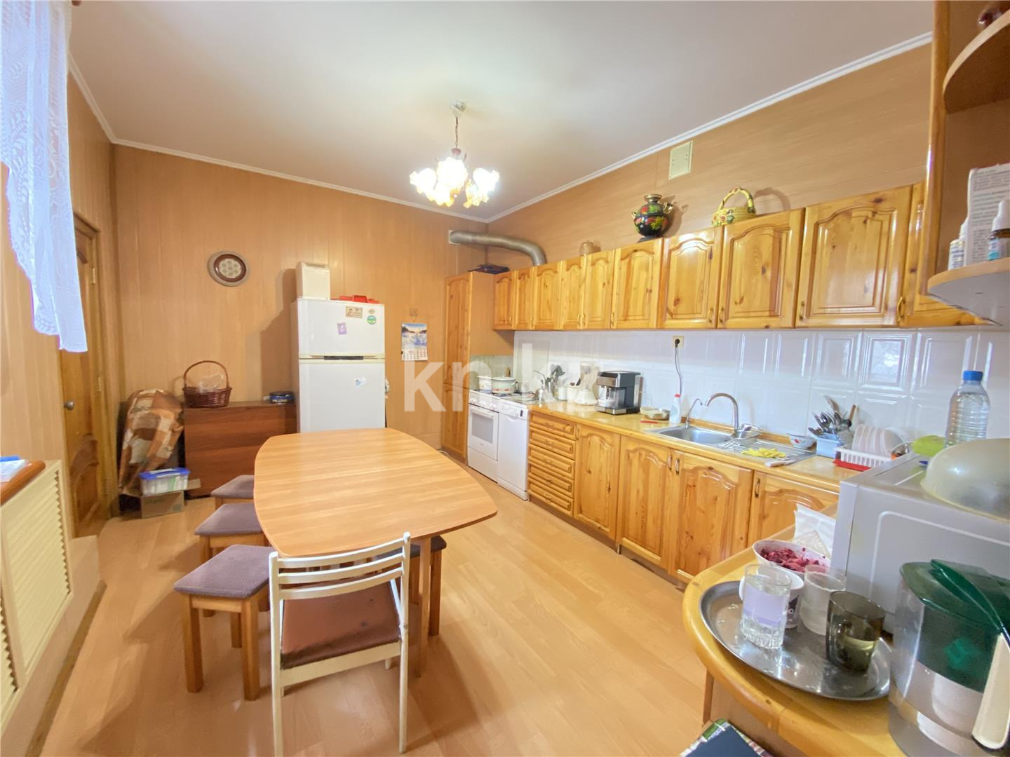 Продажа 7-комнатного дома, 372 м², ул. Аманжолова в Караганде - фото 16