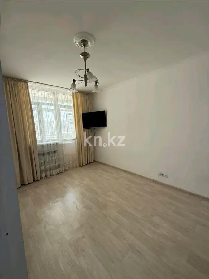 Продажа 1-комнатной квартиры, 40 м² в Астане