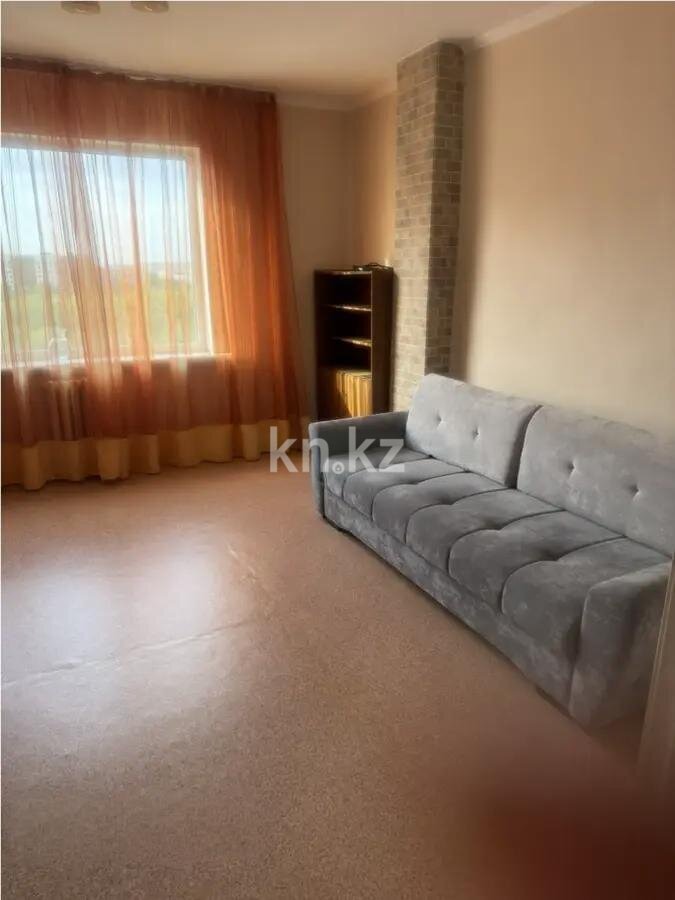Продажа 2-комнатной квартиры, 73 м² в Караганде