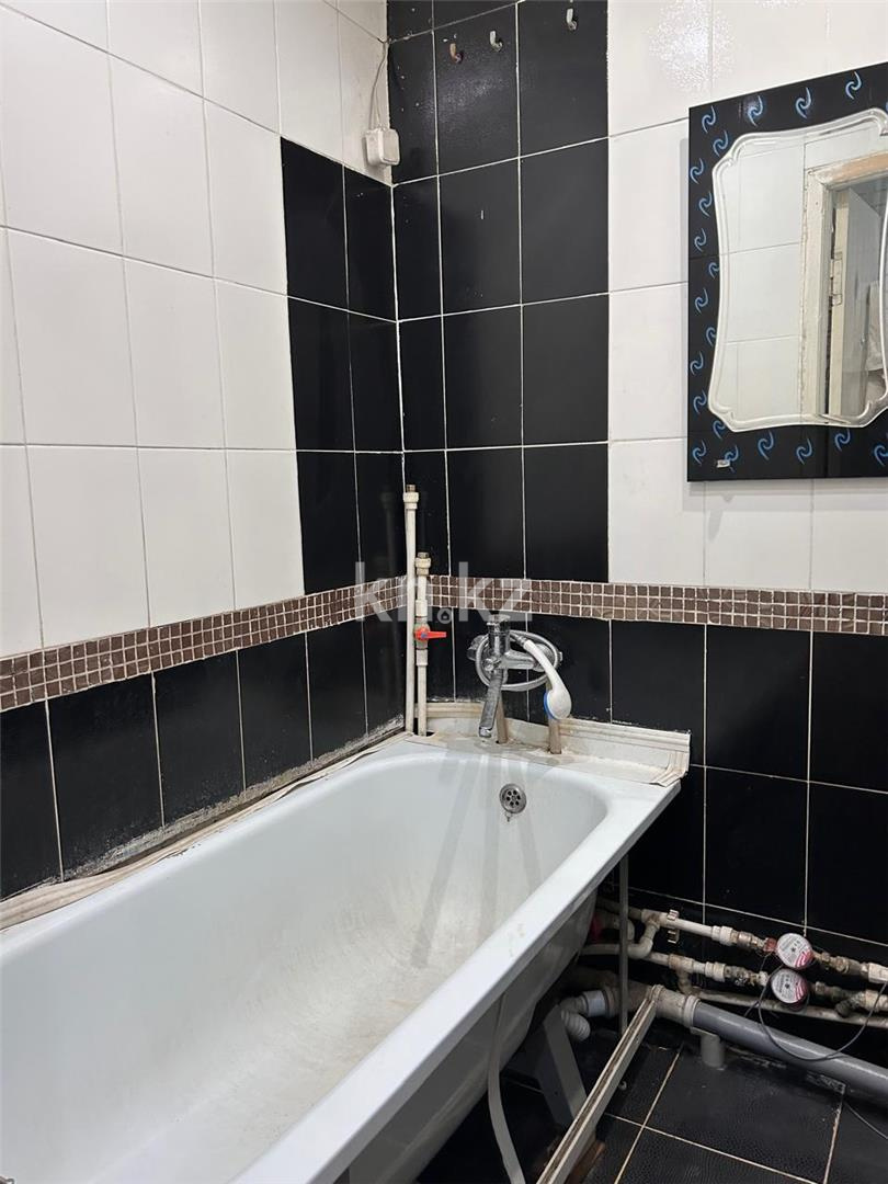 Продажа 3-комнатной квартиры, 56 м², мкр-н 7 в Темиртау - фото 10