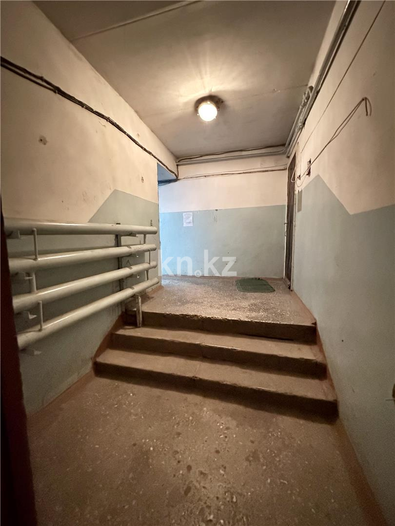 Продажа 4-комнатной квартиры, 79 м², ул. Крылова - Продажа  четырехкомнатных квартир в Караганде фото 25 из 30