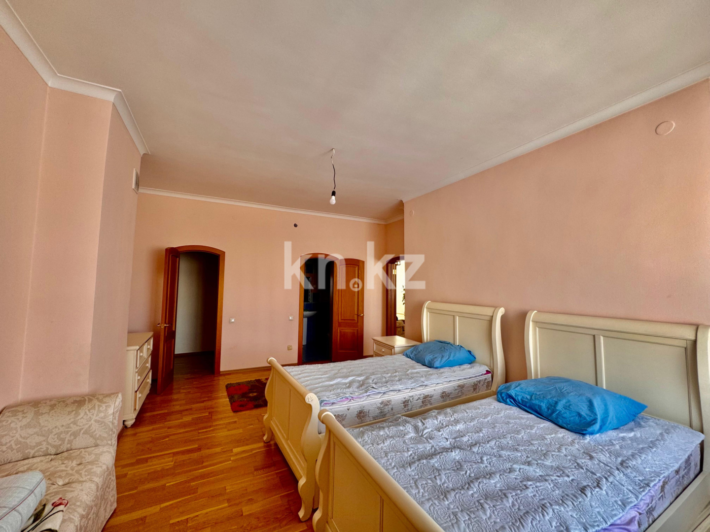 Продажа 6-комнатной квартиры, 383 м², Иманбаева, дом  12/1 - Продажа  пятикомнатных квартир в новостройках Астаны фото 18 из 40