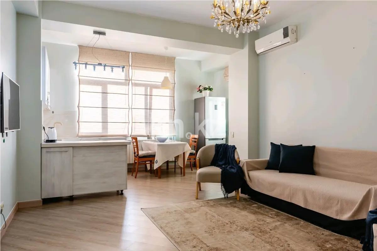 Продажа 2-комнатной квартиры, 67 м², ул. Богенбай батыра, дом  279 - Продажа квартир в Алматы фото 1 из 5