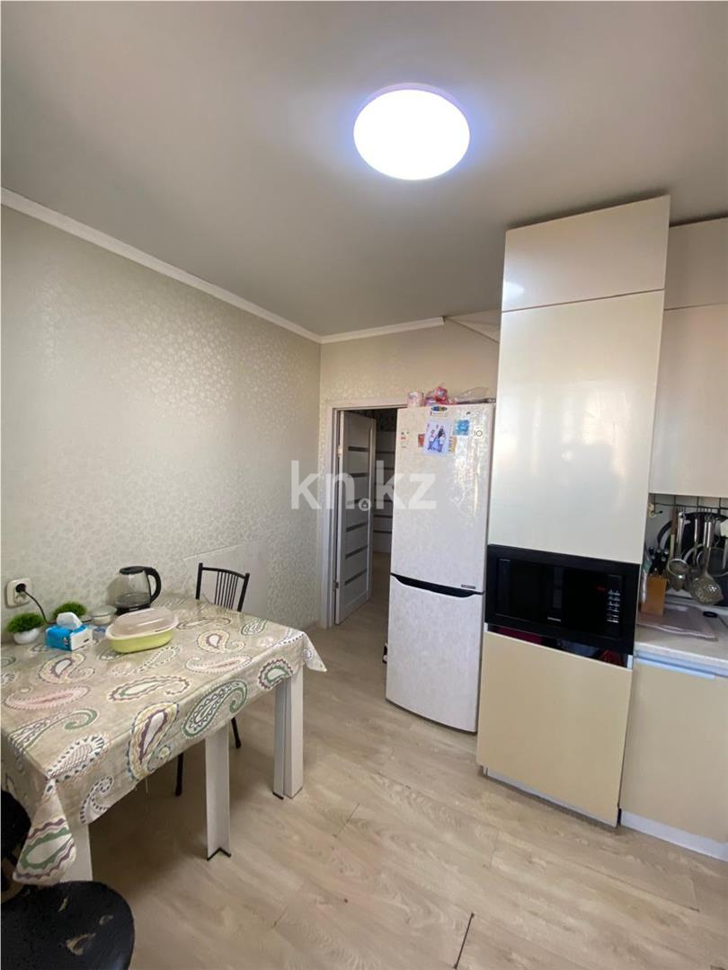 Продажа 2-комнатной квартиры, 60 м², ул. Орынбор, дом  1 в Астане - фото 8