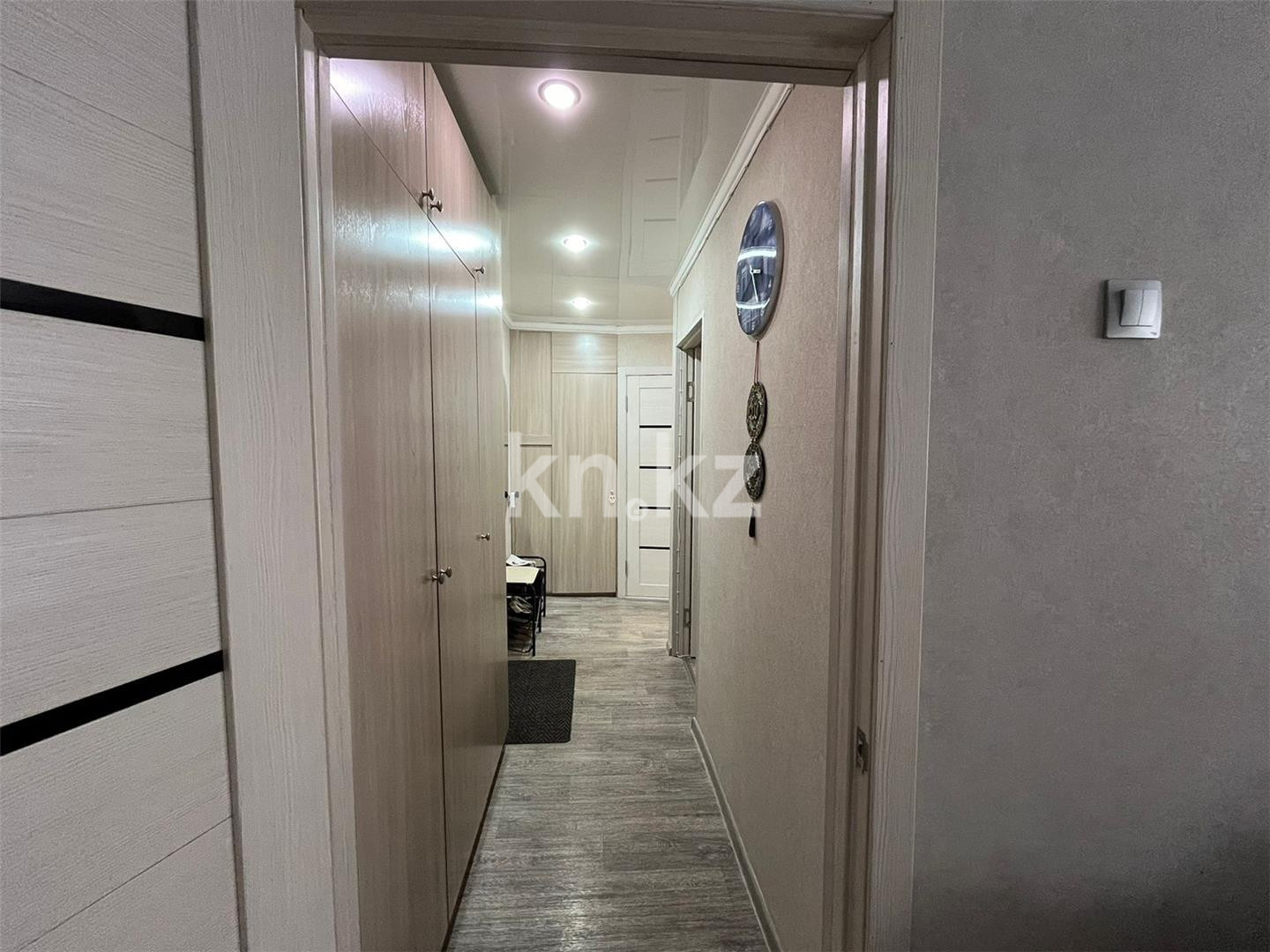 Продажа 2-комнатной квартиры, 43 м², ул. Муканова - Продажа  двухкомнатных квартир в Караганде фото 4 из 19